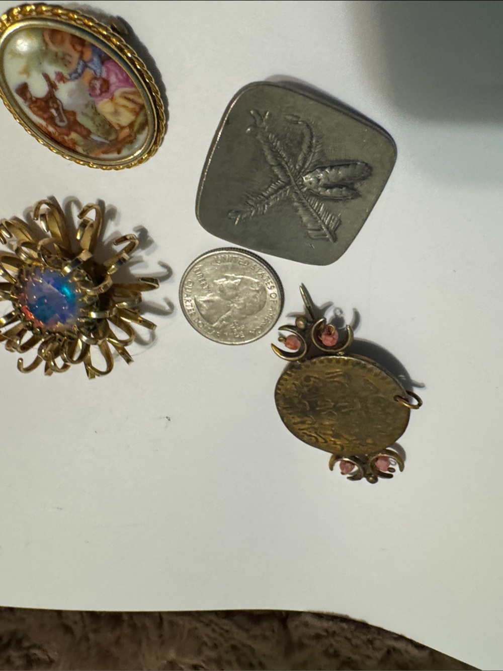 Vintage Gold-Tone Floral Brooch with Opalescent Center